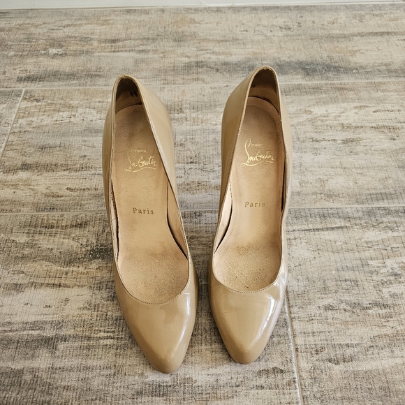 Authentic Christian Louboutin heels 38 1/2 - Picture 7 of 7